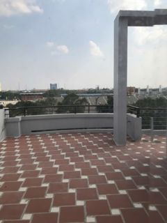 Bán nhà mặt tiền Linh Trung, đường Lê Văn Chí, DT 122m2 ngang 8m, 3 tầng, tiện ích đầy đủ